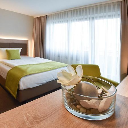 Aramis Tagungs- Und Sporthotel Gäufelden Eksteriør billede
